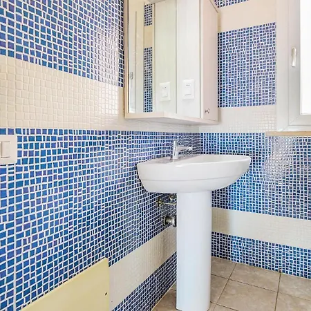 2 Bedroom Gorgeous In Vakantiehuis *