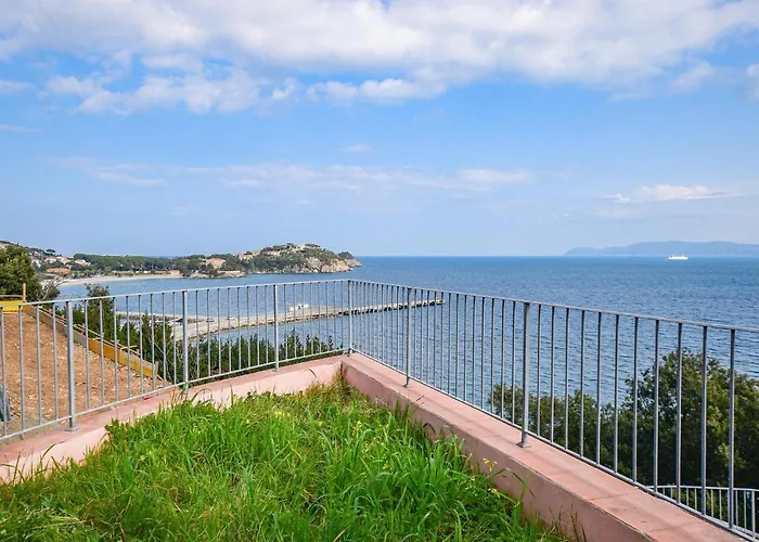 Hébergement de vacances 2 Bedroom Gorgeous In Cavo