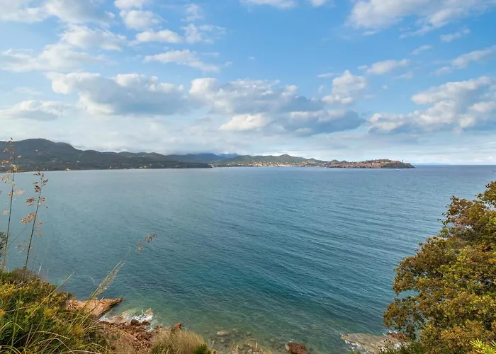 2 Bedroom Gorgeous In Holiday home *